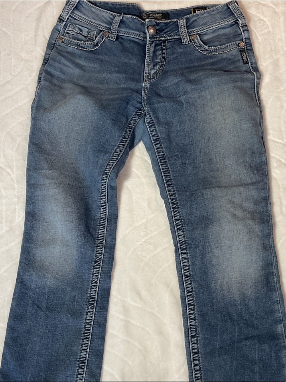Silver Jeans Straight Leg Dark Blue Denim with Embroidered Back Pockets - Picture 7 of 12